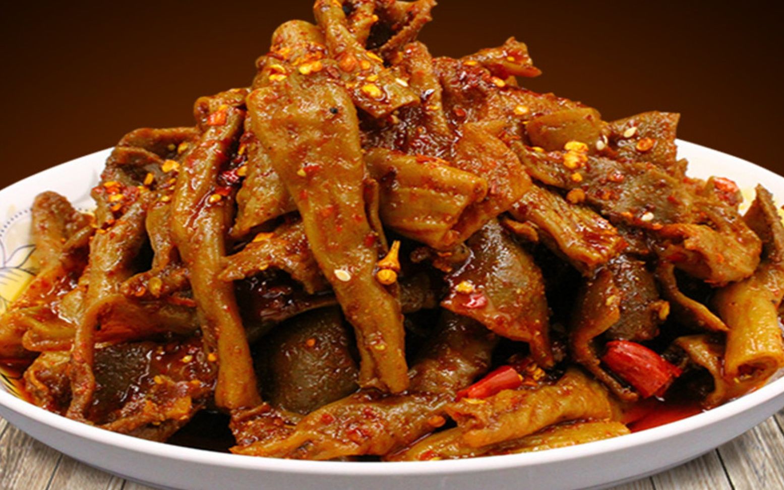 卤菜技术培训,正宗川卤卤水的做法及配方,卤菜店加盟周黑鸭的做法