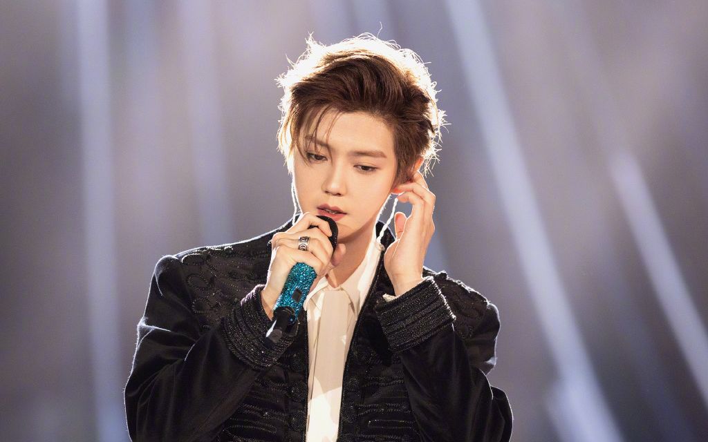 mv鸡赏一旦开始听鹿晗唱歌就根本停不下来先有核心竞争力再做自己好