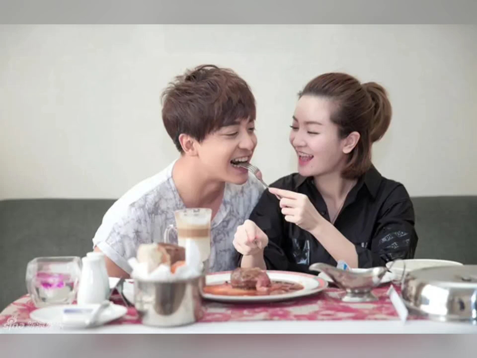 李佳航李晟夫妻