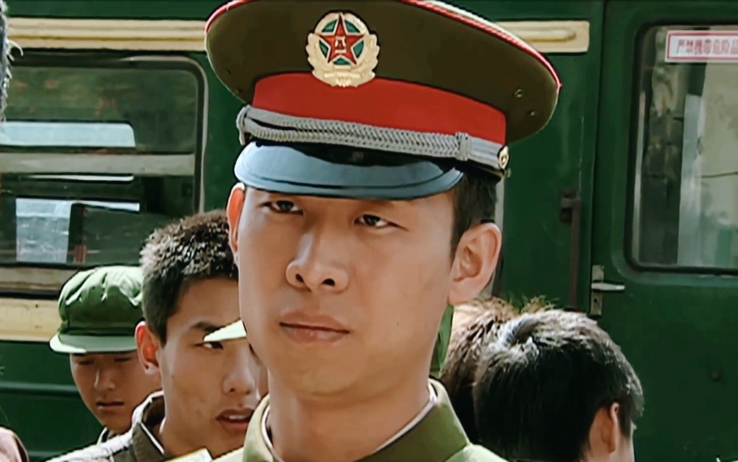 【士兵突击|史今】「你有没有见过他」 "总有一天你会知道,从天南到