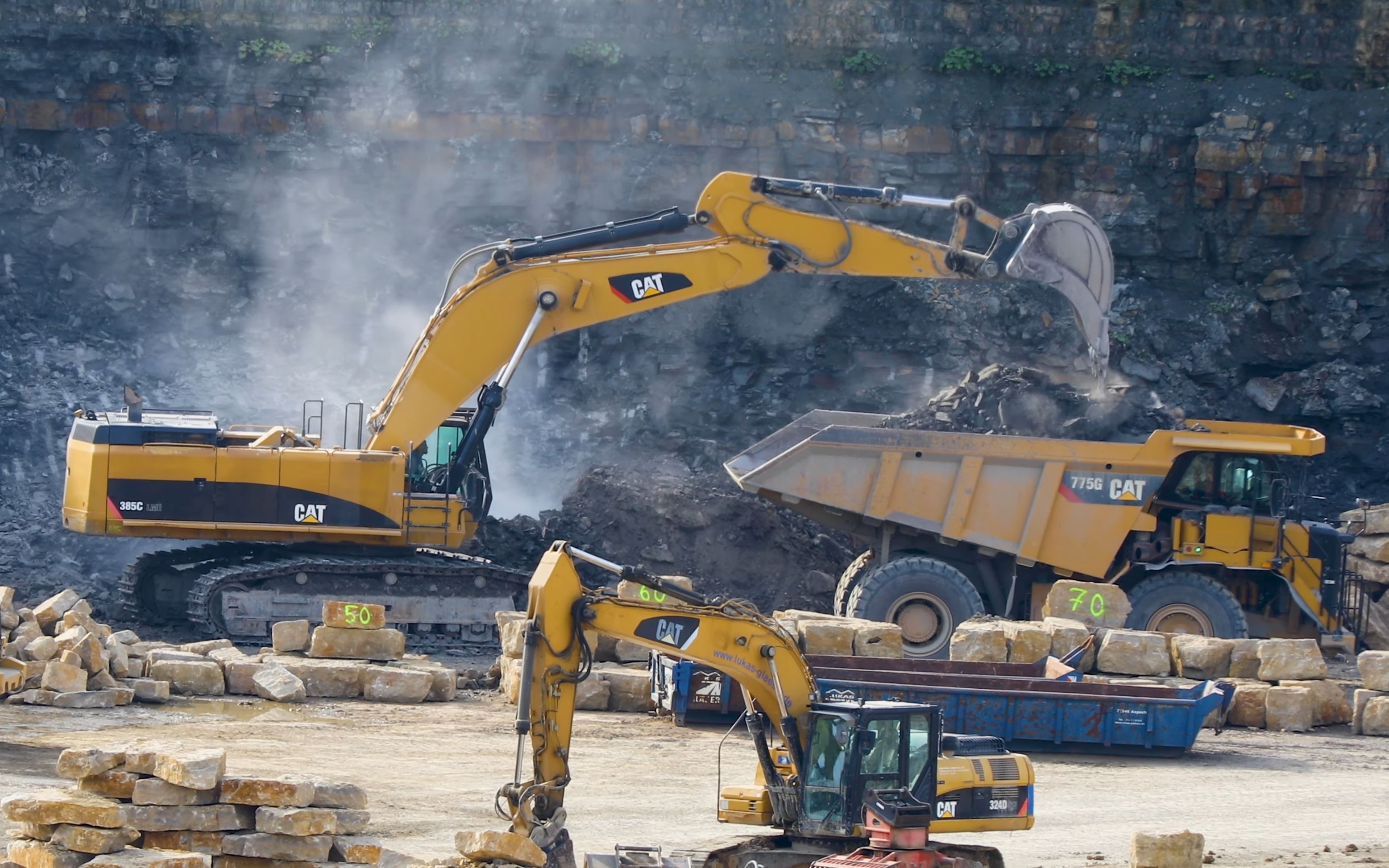 cat 385c挖掘機施工裝車4k