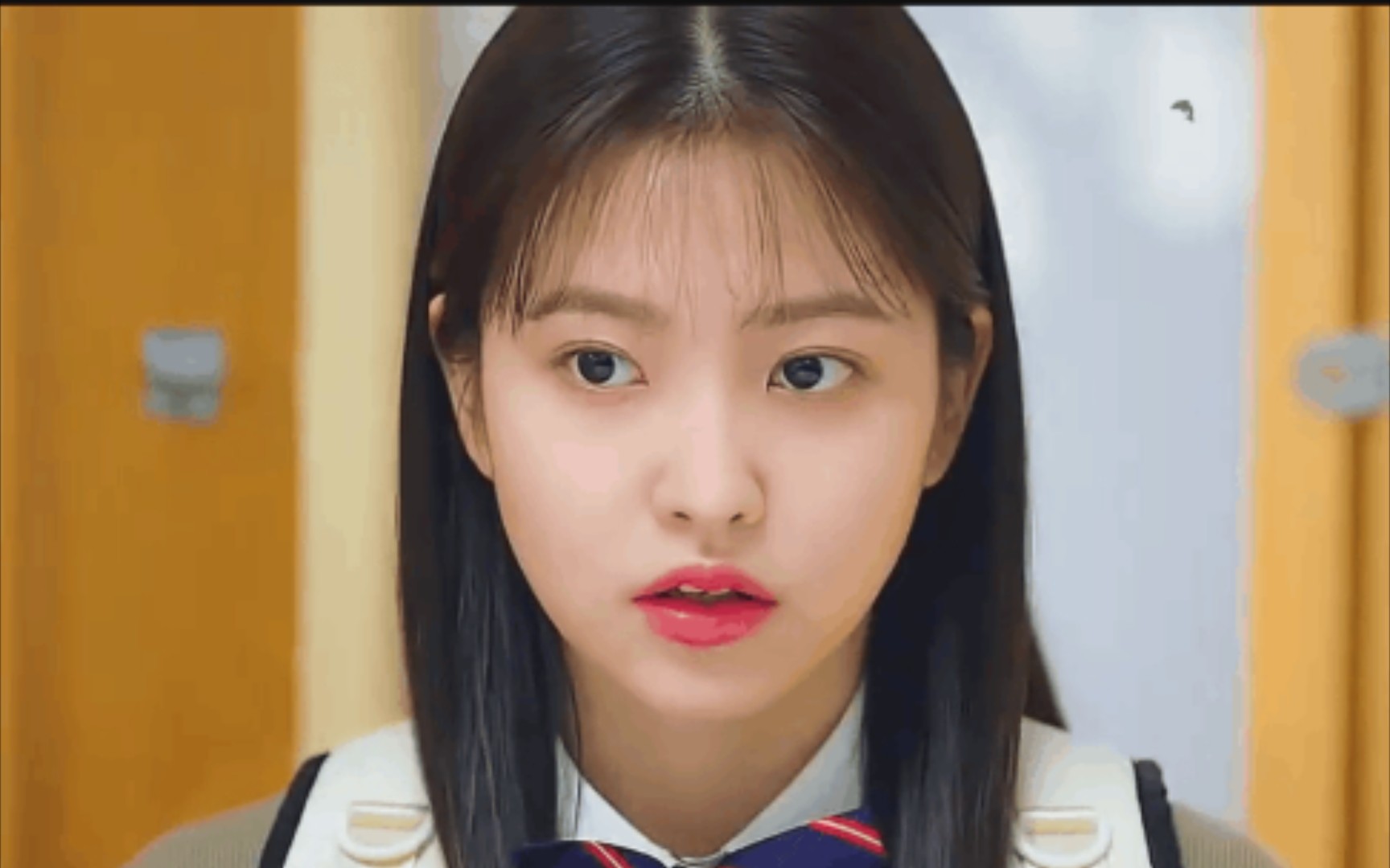 【致郁生日 金艺琳】这么可爱还有人说丑?