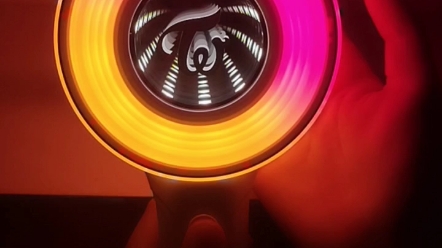 twice三代应援棒,好漂亮,好闪,就是有点费眼睛