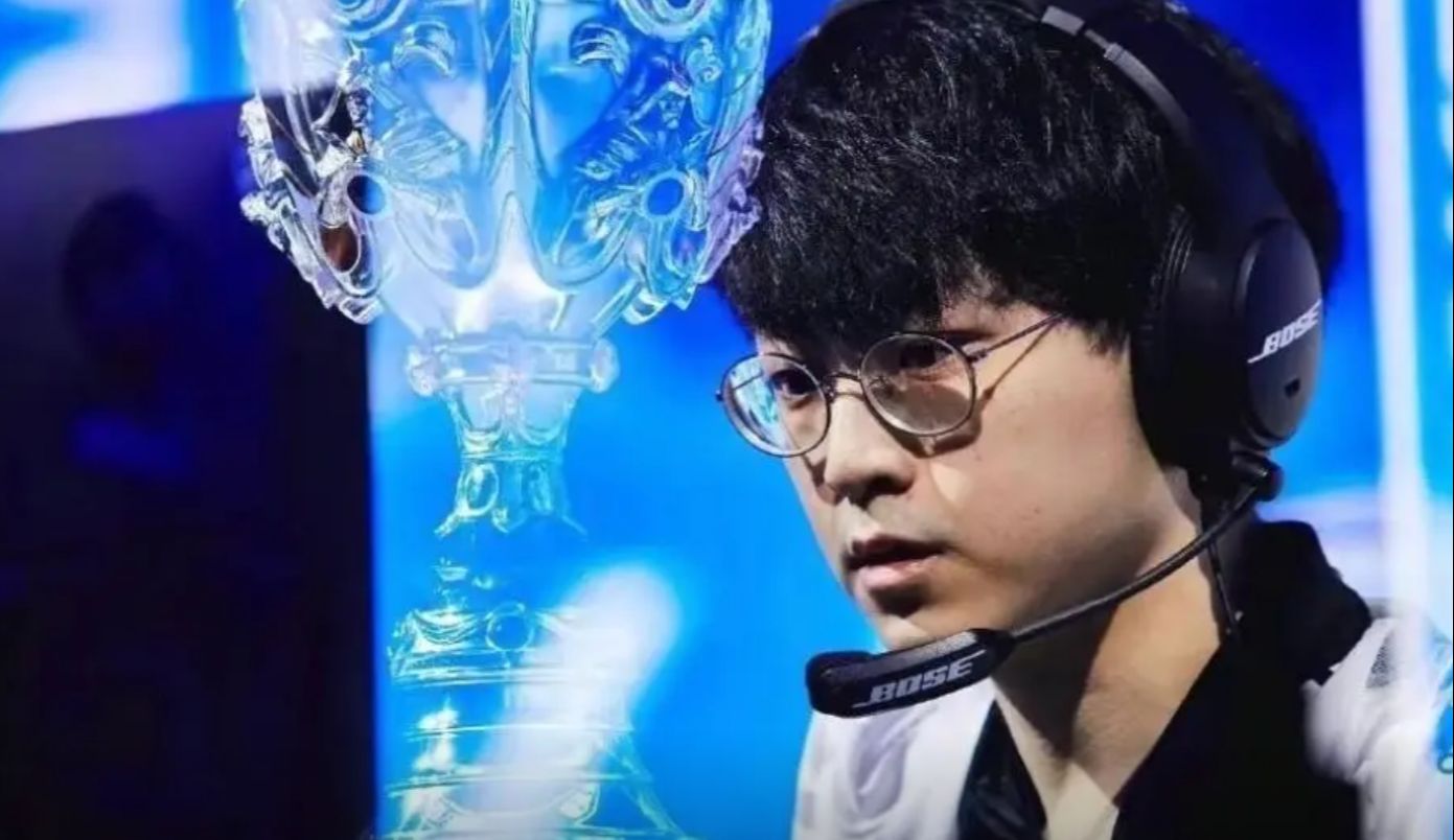 showmaker向众神祈祷,回应他的只有两年前的自己!