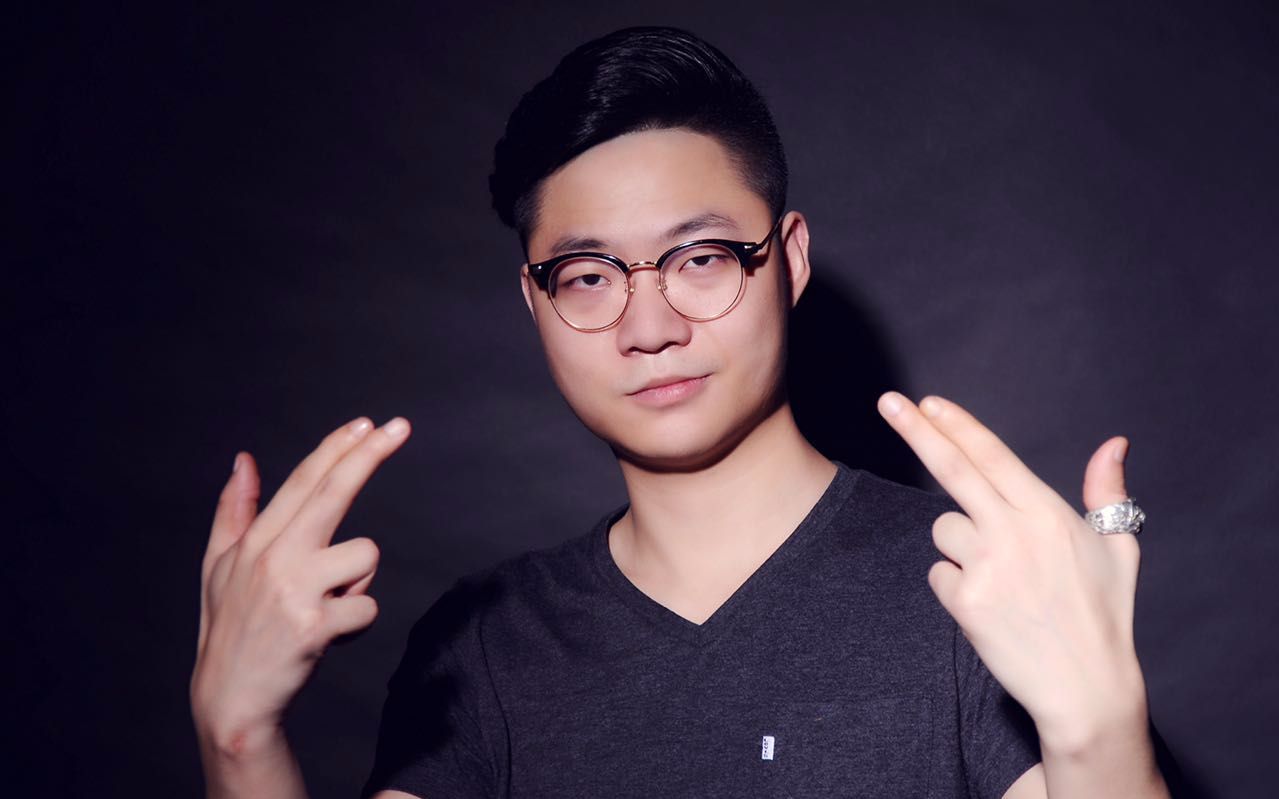 【神秘狗】虎牙正恒天天狼人杀午夜dj,婊狼打