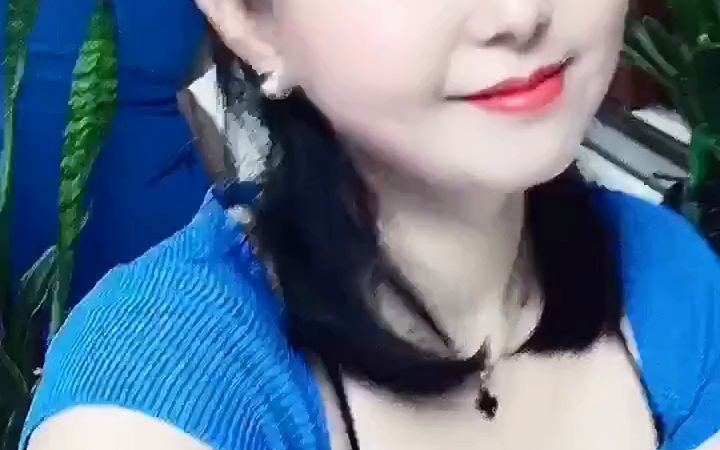 丰满性感熟妇哔哩哔哩bilibili