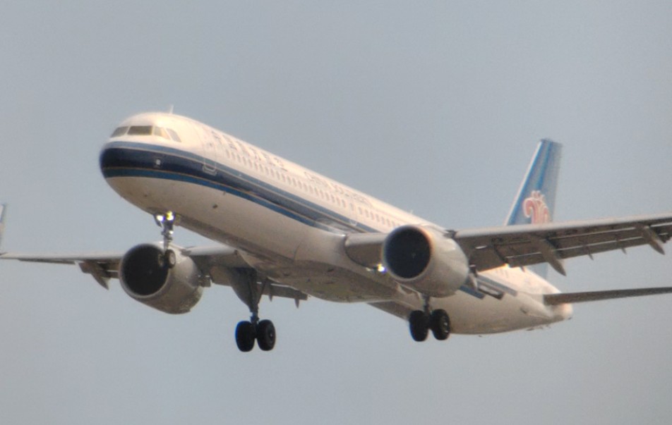 2024年10月5日,中国南方航空空中客车a321-253nx型客机担当cz3086次