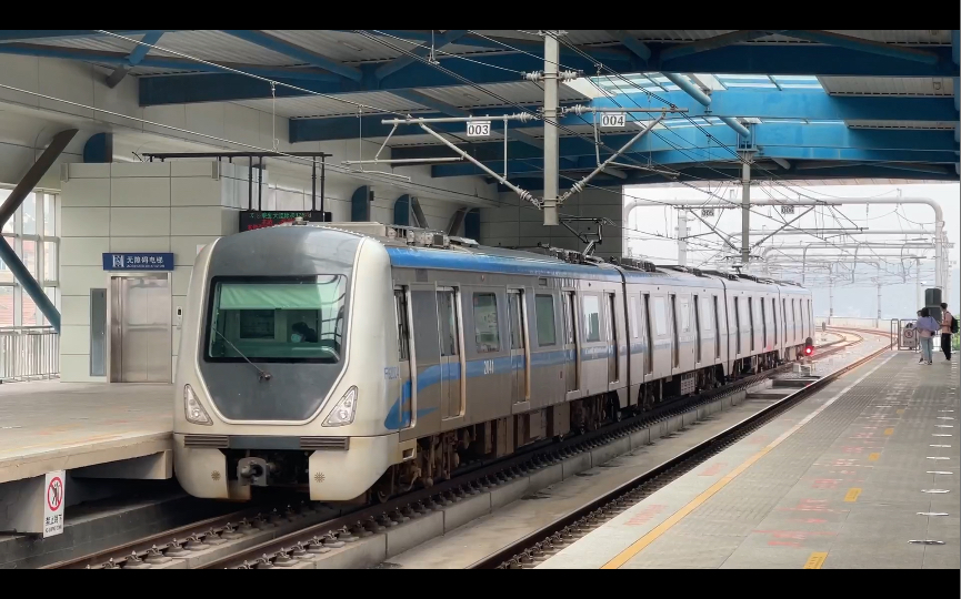 【大连地铁】12号线进出站