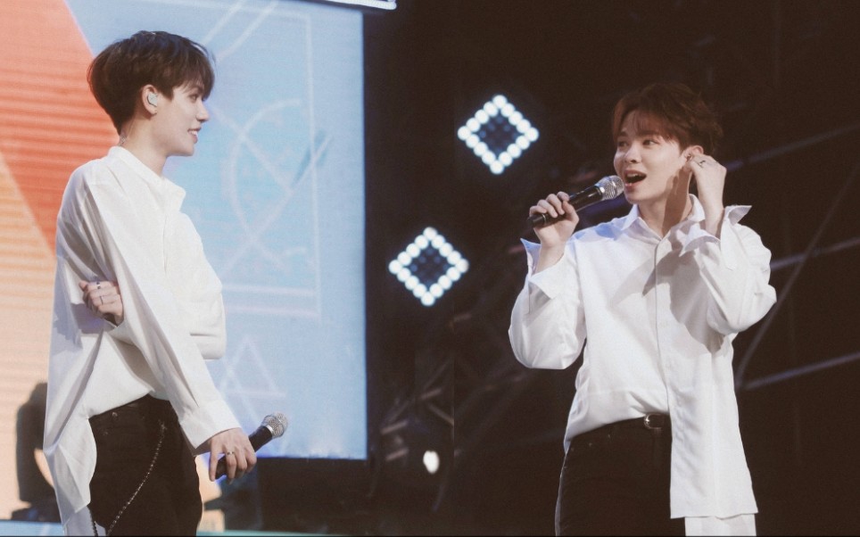 活动  【长得俊】尤长靖吃醋名场面,闺蜜还在旁边添油加醋的【无奈的