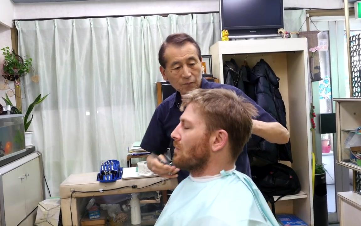 理汝之发日本理发体验classicjapaneseasmrbarberronsfirstvisit