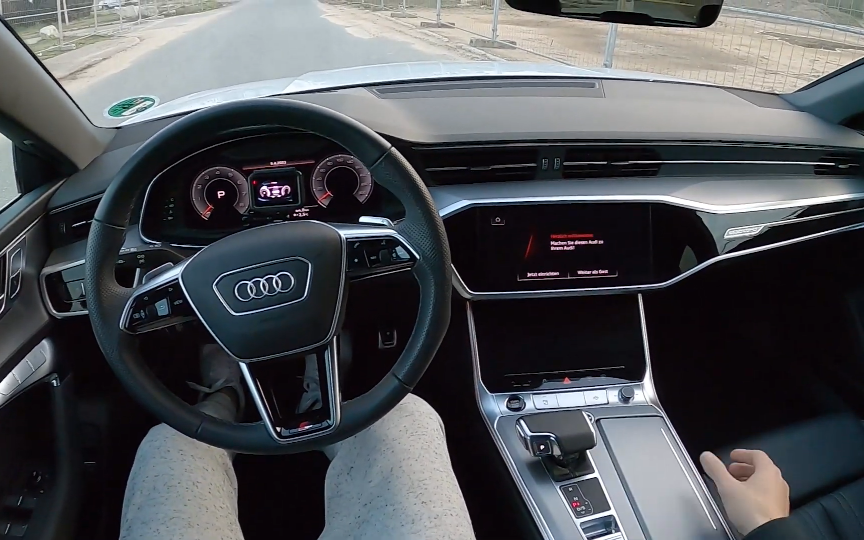 2023奥迪a7 45tfsi四轮驱动265hp第一视角试驾