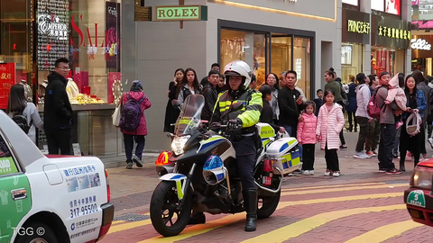 香港警察交通部护送组r1250rtp新警车 哔哩哔哩