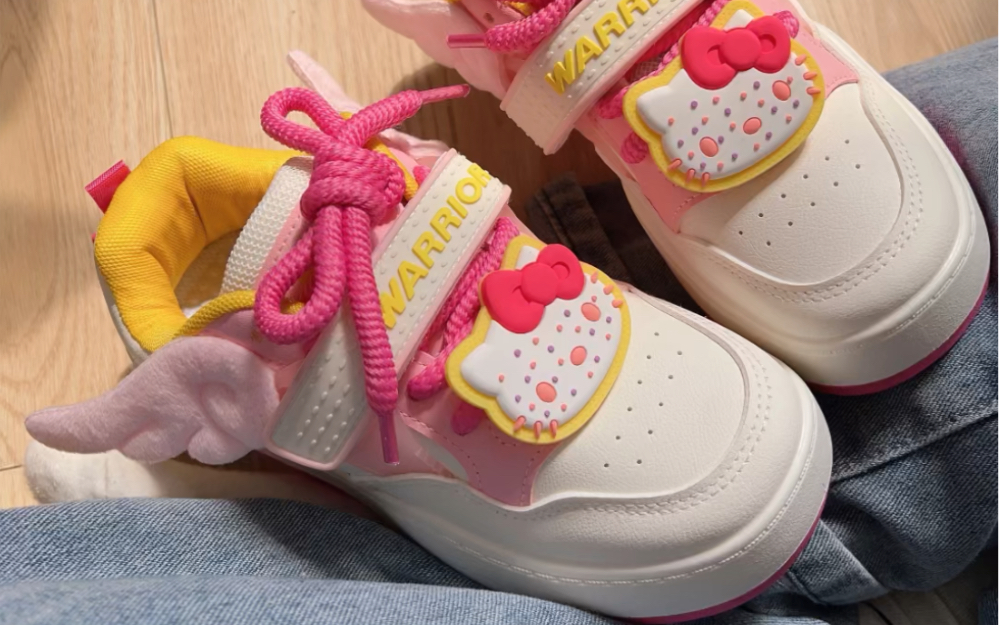 谁还没双粉色鞋子啊