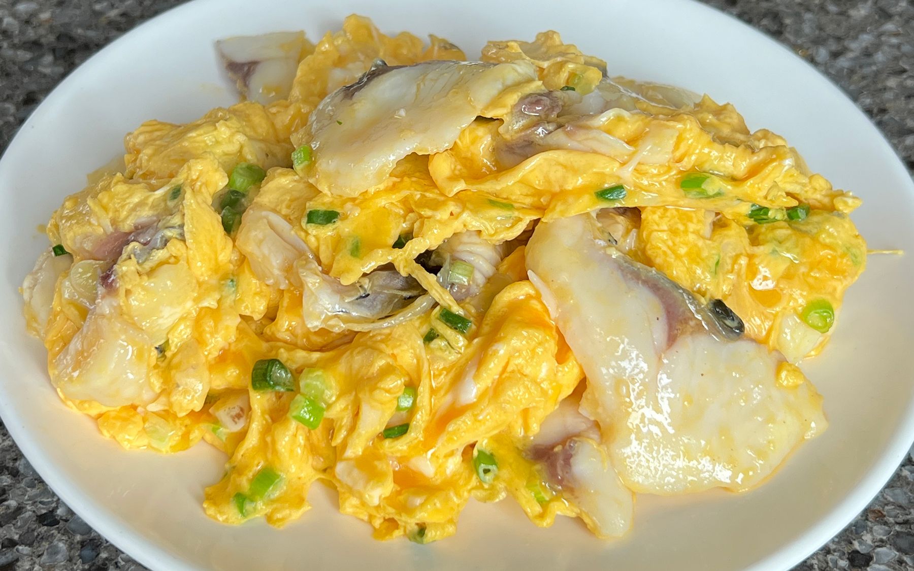 咖喱鱼蛋的做法_【图解】咖喱鱼蛋怎么做如何做好吃_咖喱鱼蛋家常做法大全_大懒小厨_豆果美食