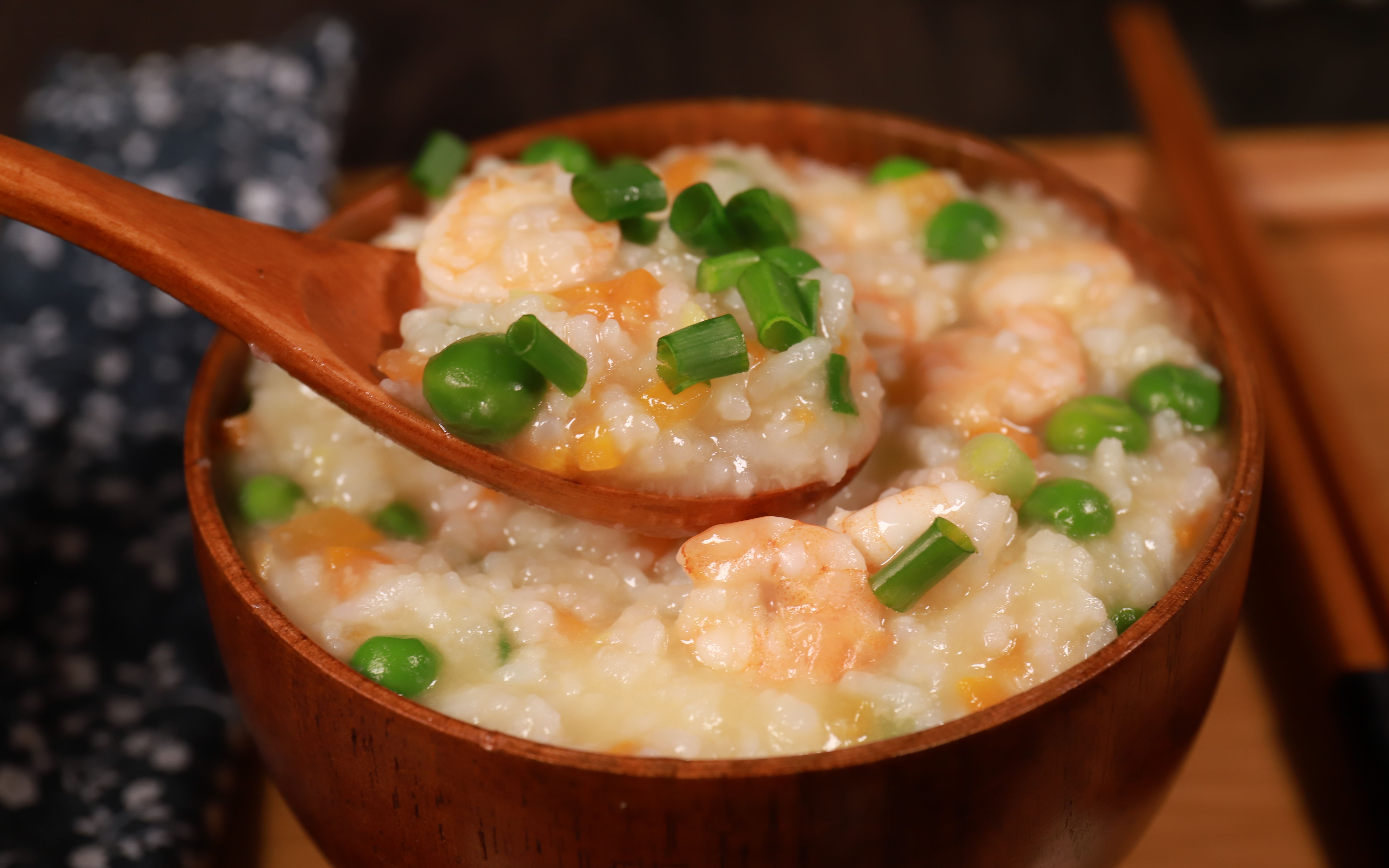 干贝虾仁粥的功效(干贝虾仁粥:养生补气,美容养颜) - 学堂在线健康网