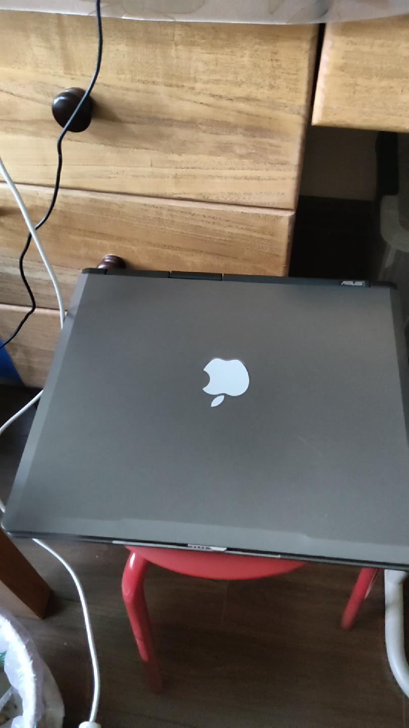 垃圾佬翻车 古董电脑2005年的游戏本华硕a3v介绍 拆解更换bios电池