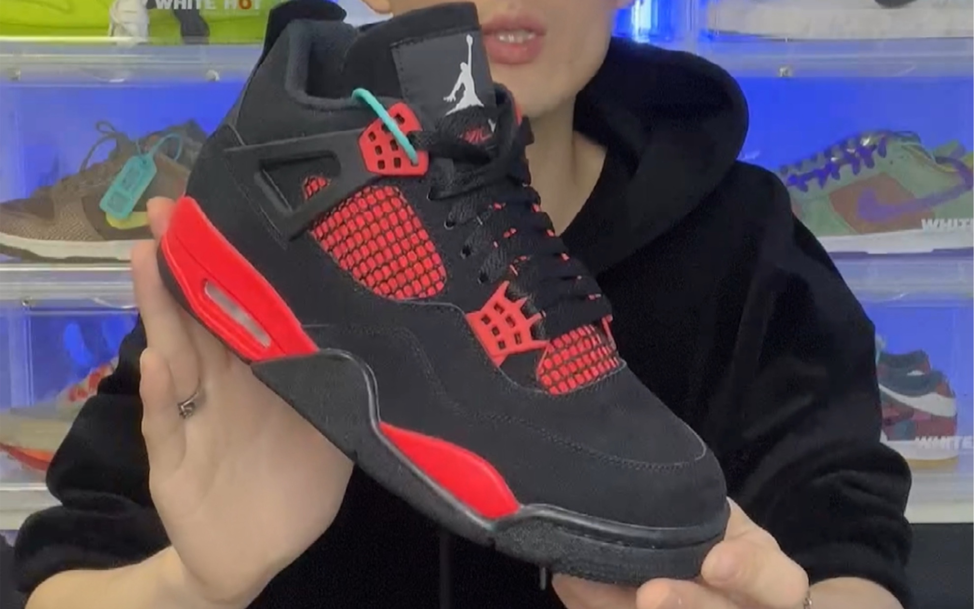 aj4红雷公 当年的天价神鞋?