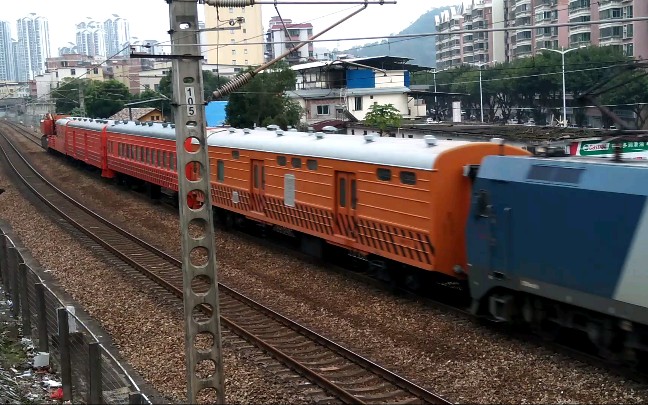 【鸣笛通过】广铁株段hxd1c6091牵引救援列车,黄岗站两道通过