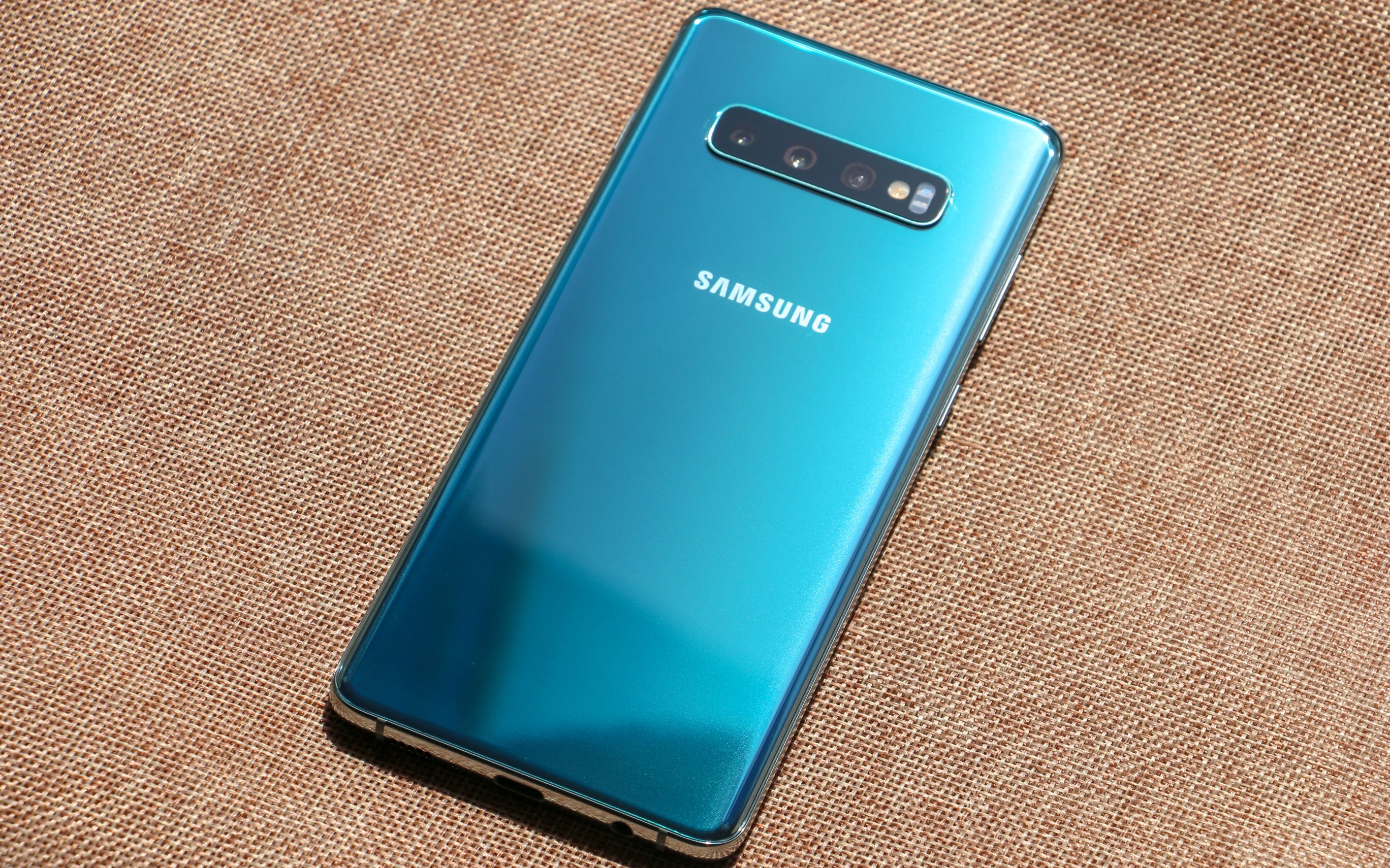 三星galaxy s10  琉璃绿_哔哩哔哩_bilibili