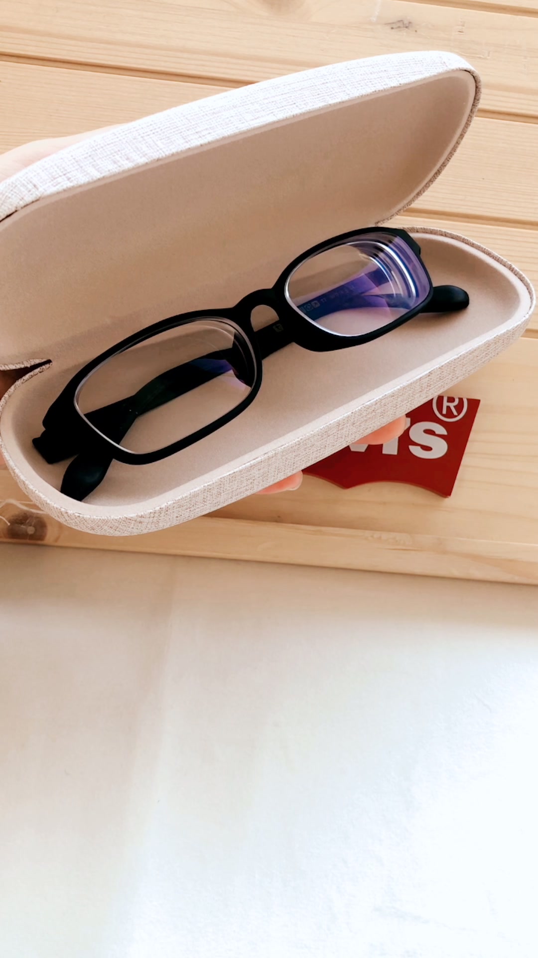 看看1000度的眼镜,有没有比你想象的薄?