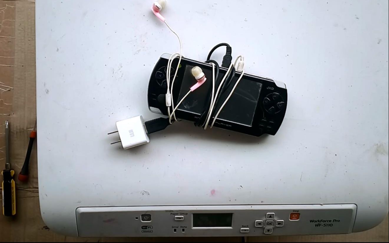 废品站26块收的金星安卓游戏掌机和爱普生打印机,拆游戏掌机焊接再