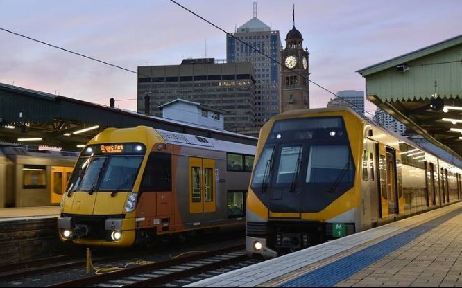 悉尼双层地铁图片