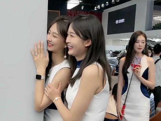 车模《苏宁》直播145!