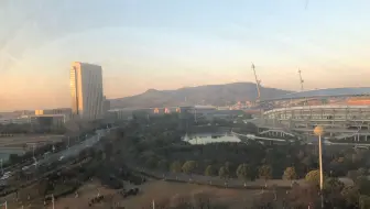 预科-HTML开发工具安装部署与行内标签讲解