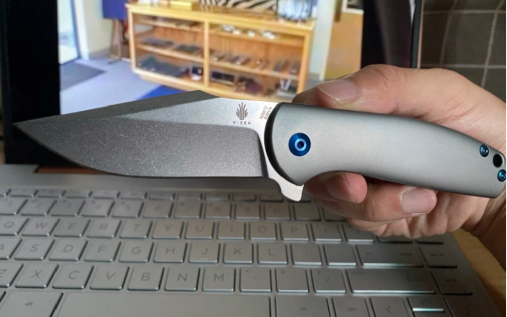 凯泽kizer-折刀随拍(小熊座,vk1,伙计)