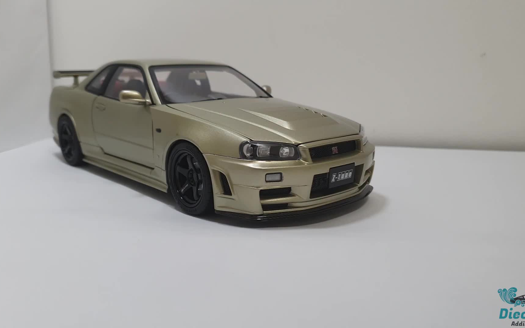 motorhelix nismo gt-r r34 z-tune millennium jade 1/18 scale