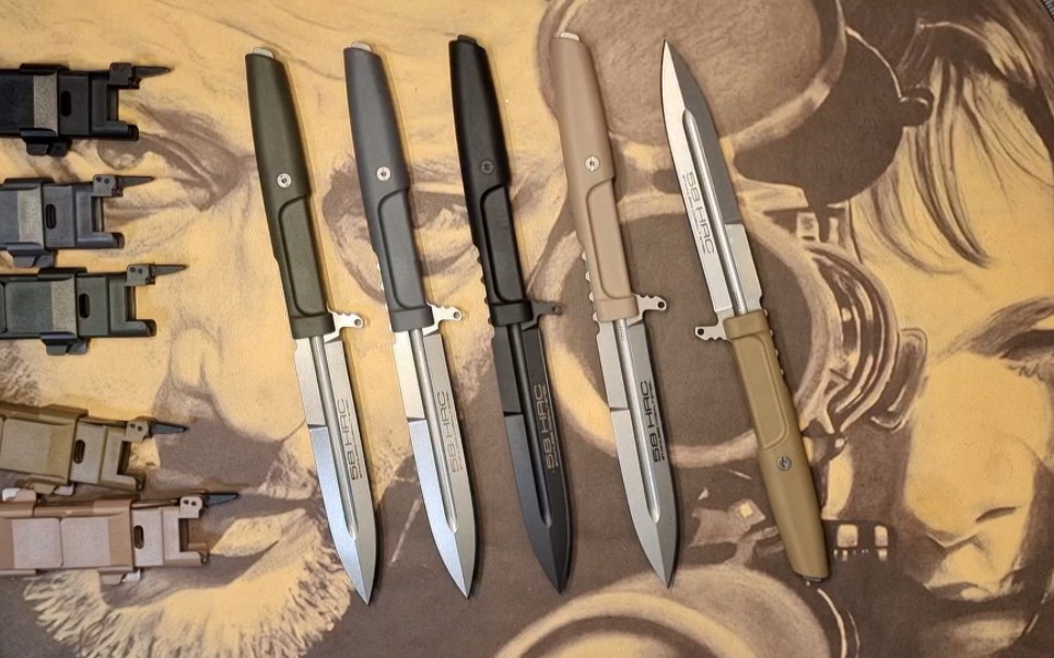 极端武力颈刀轻型战术直震怒之日 安魂曲 评测介绍