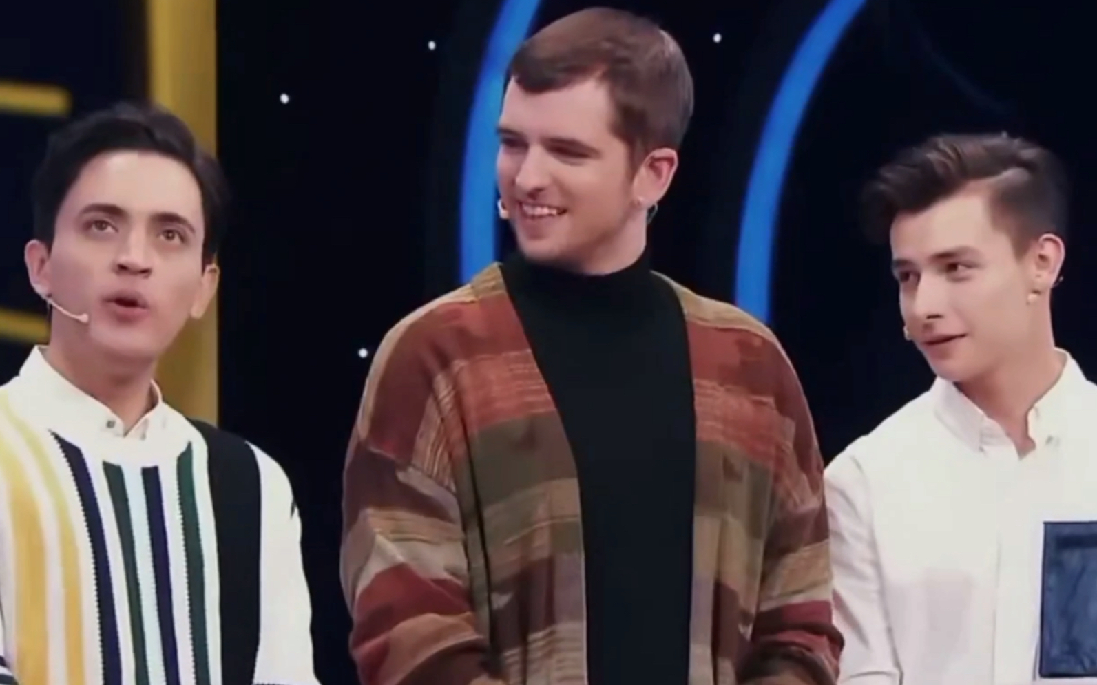 功必扬贝乐泰萨沙母子三人参加最强辩手第一季