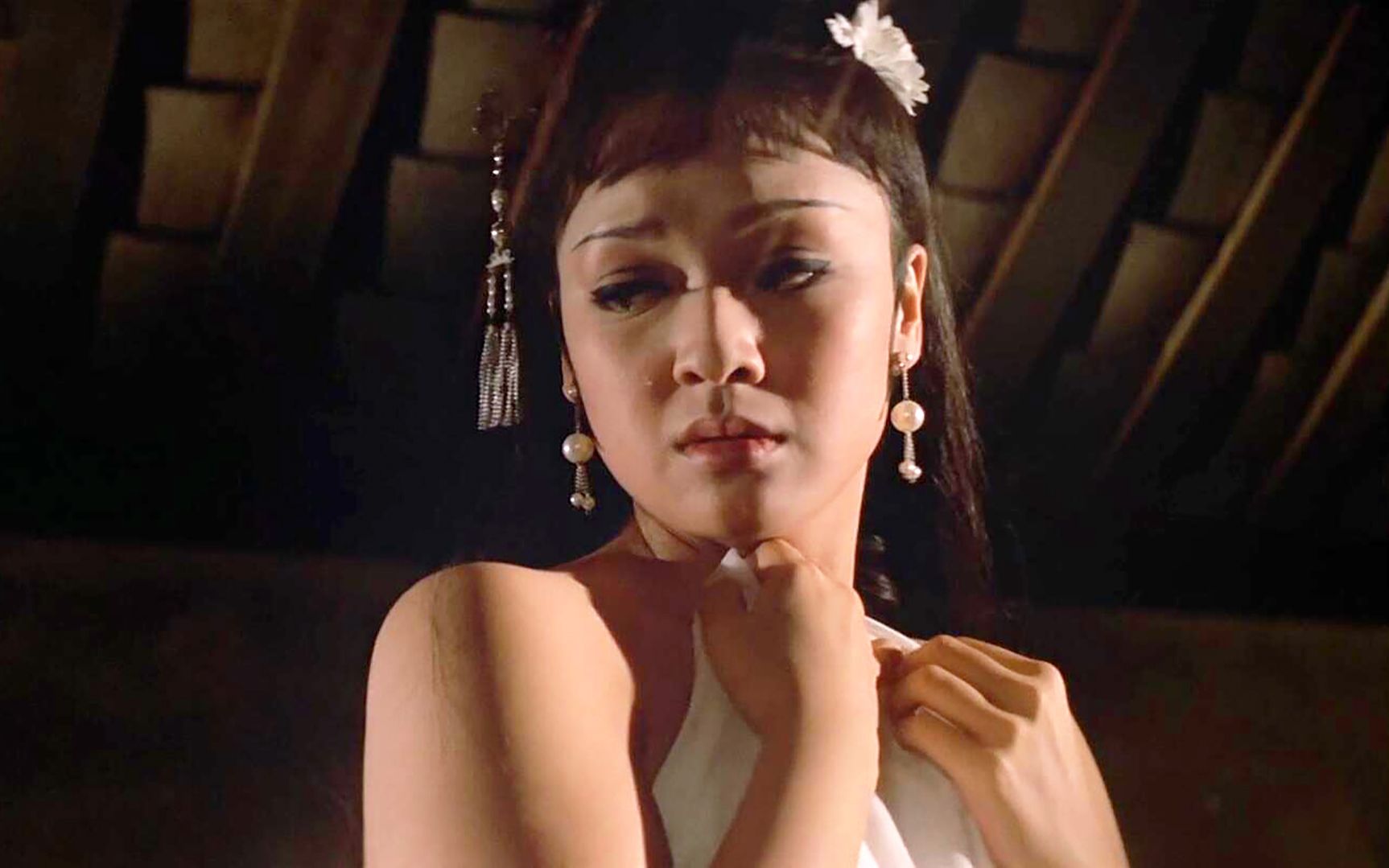 1974年上映,韩国导演拍出,绝版邵氏经典鬼片《艳女还魂》