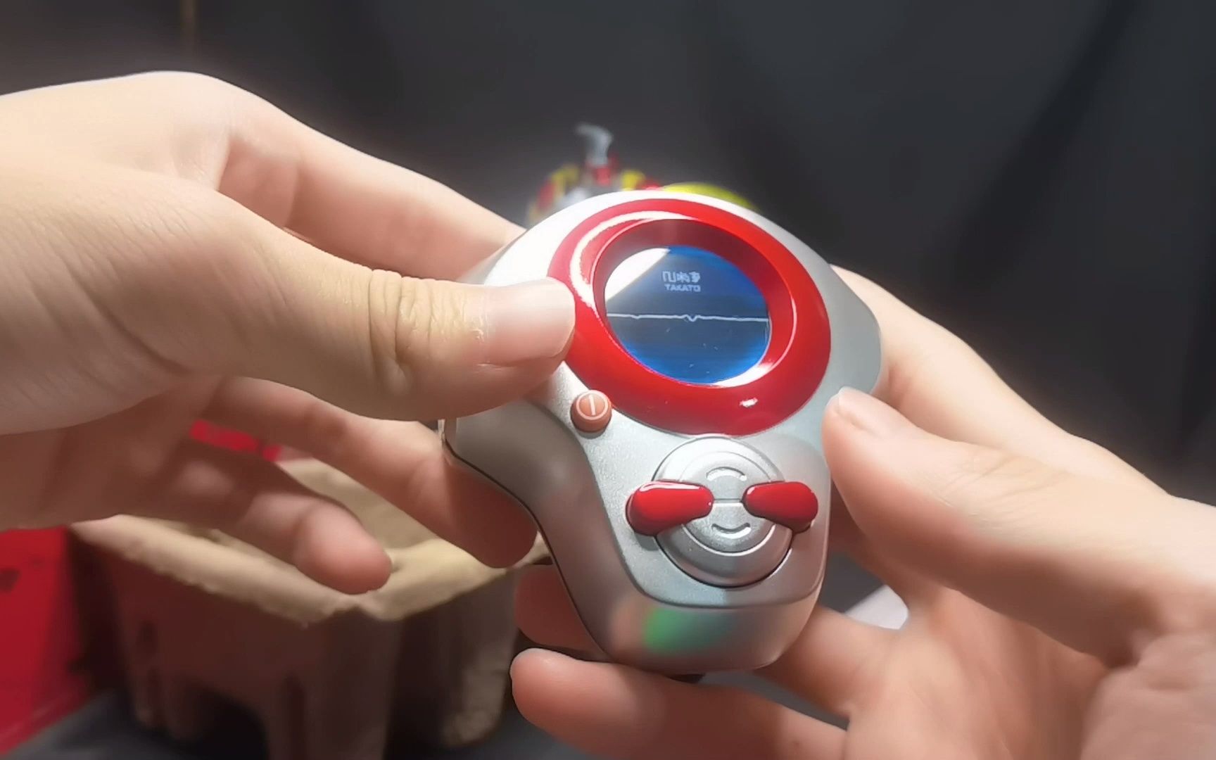 【开箱】数码宝贝三代暴龙机d-ark开箱