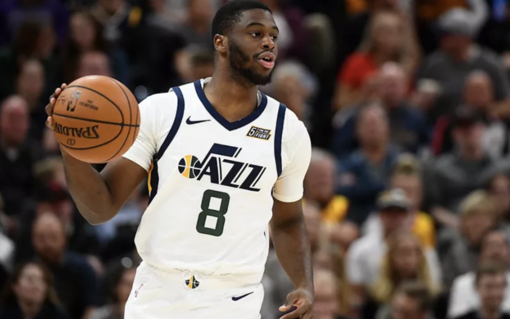 运动型高后卫 中国男孩-伊曼纽尔·穆迪埃