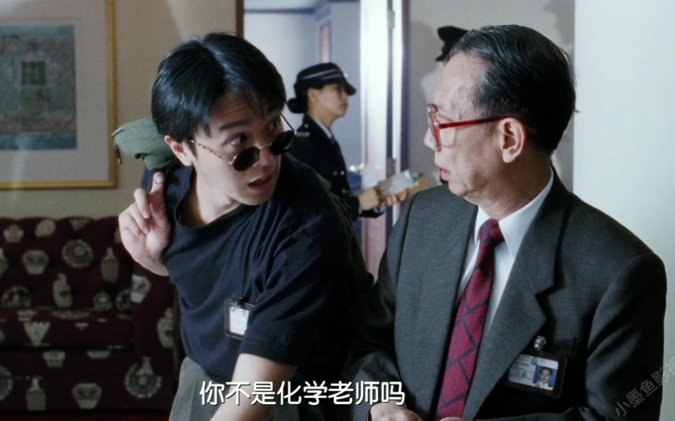 逃学威龙3周星驰要做的这个卧底是多少男人的梦想他却还要用枪逼着去