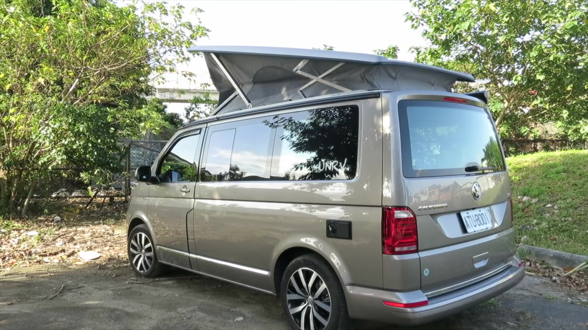 大众t6 california露营车-升降车顶操作说明_哔哩哔哩_bilibili