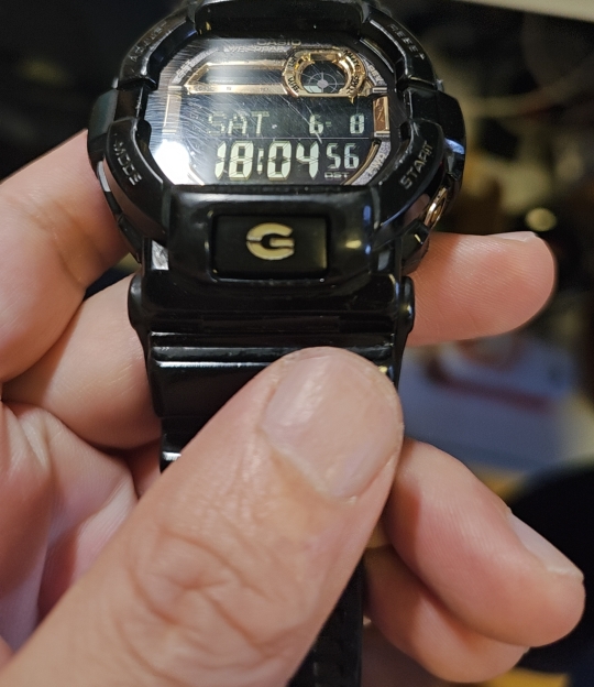 卡西欧gd350换电池和翻新