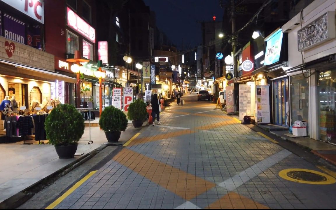 超清韓國漫步夜晚的首爾梨花女子大學周邊街景20207