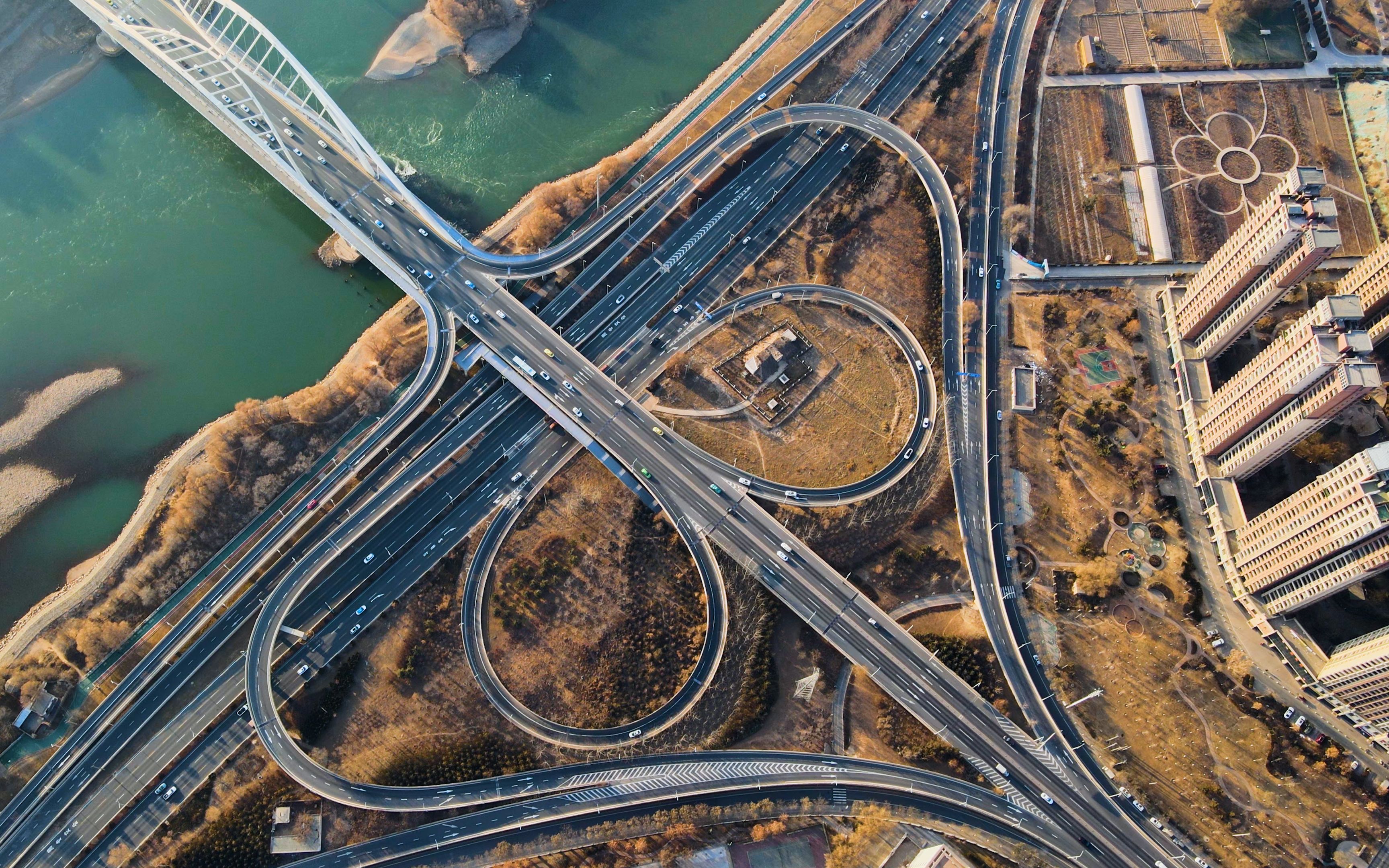 【2022兰州航拍】航拍新手,春节回家第一拍,兰州深安黄河大桥&奥体