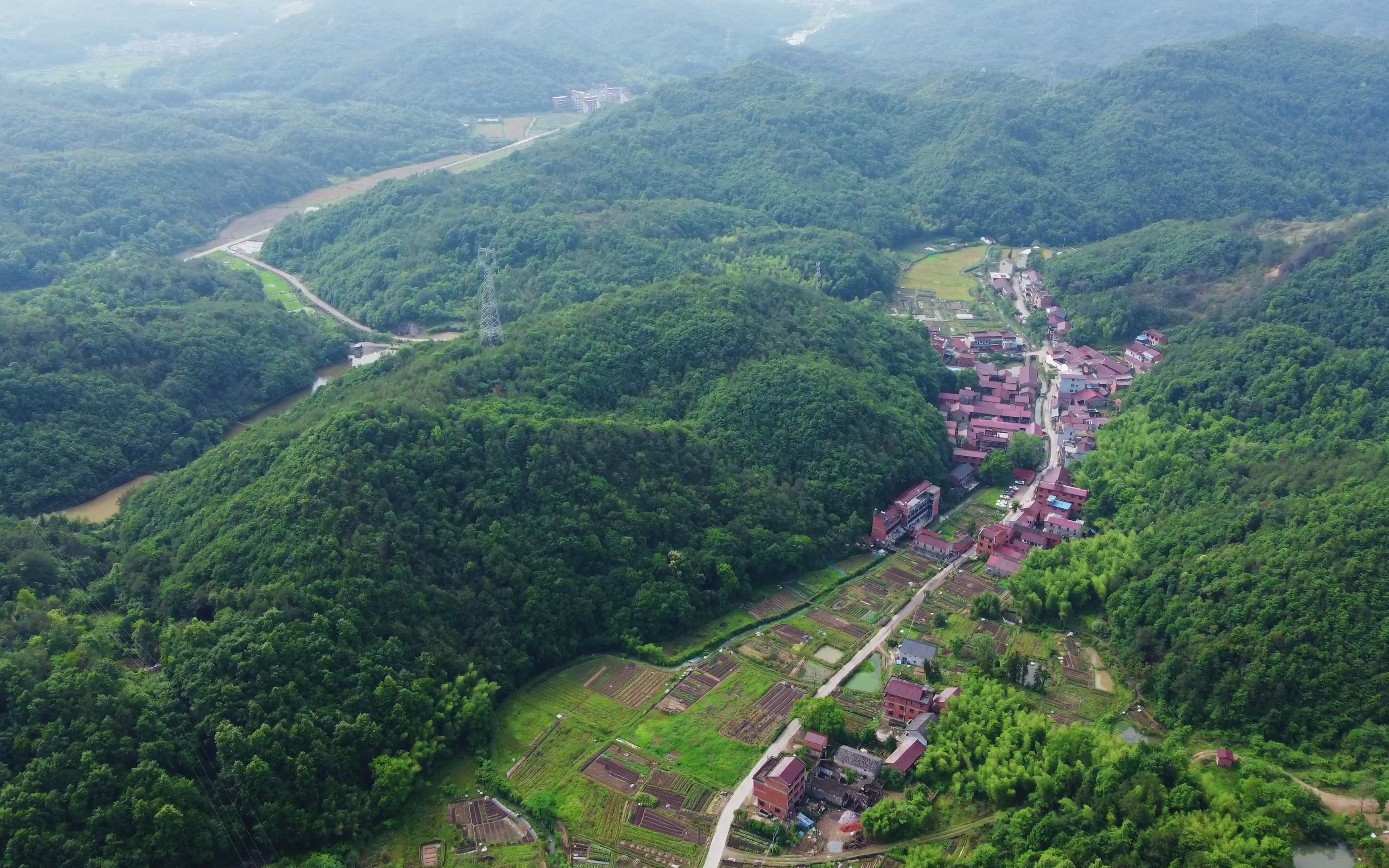 [图]航拍浙江农村风景，青山绿水好风光