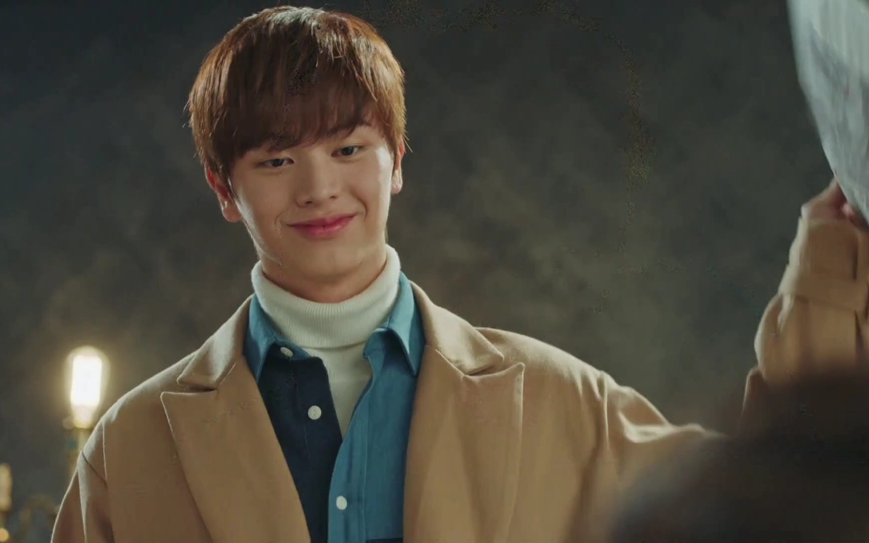 孤独又灿烂的神鬼怪德华在线教育鬼怪你说说你怎么回事大冬天开什么花