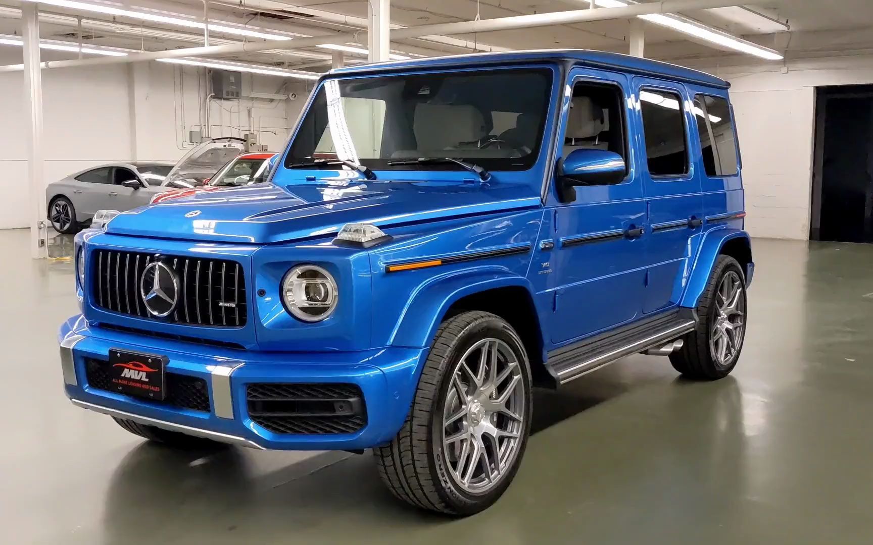 【跑车鉴赏】蓝色奔驰amg g63,别有一番不一样的气场