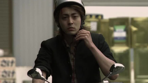 热血高校 山田孝之小栗旬 多摩雄骑摩托车 哔哩哔哩