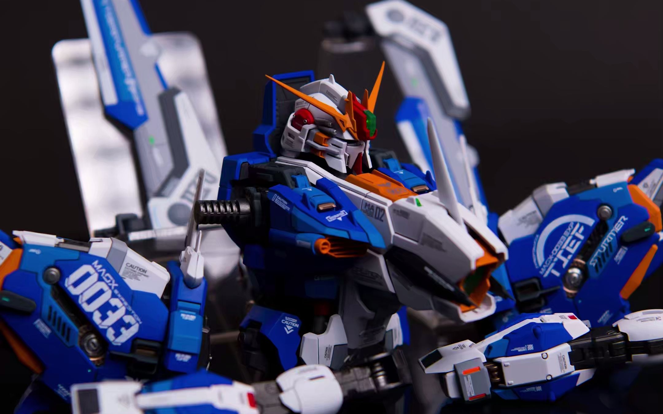 机甲之城exs 高达 上半身完成展示