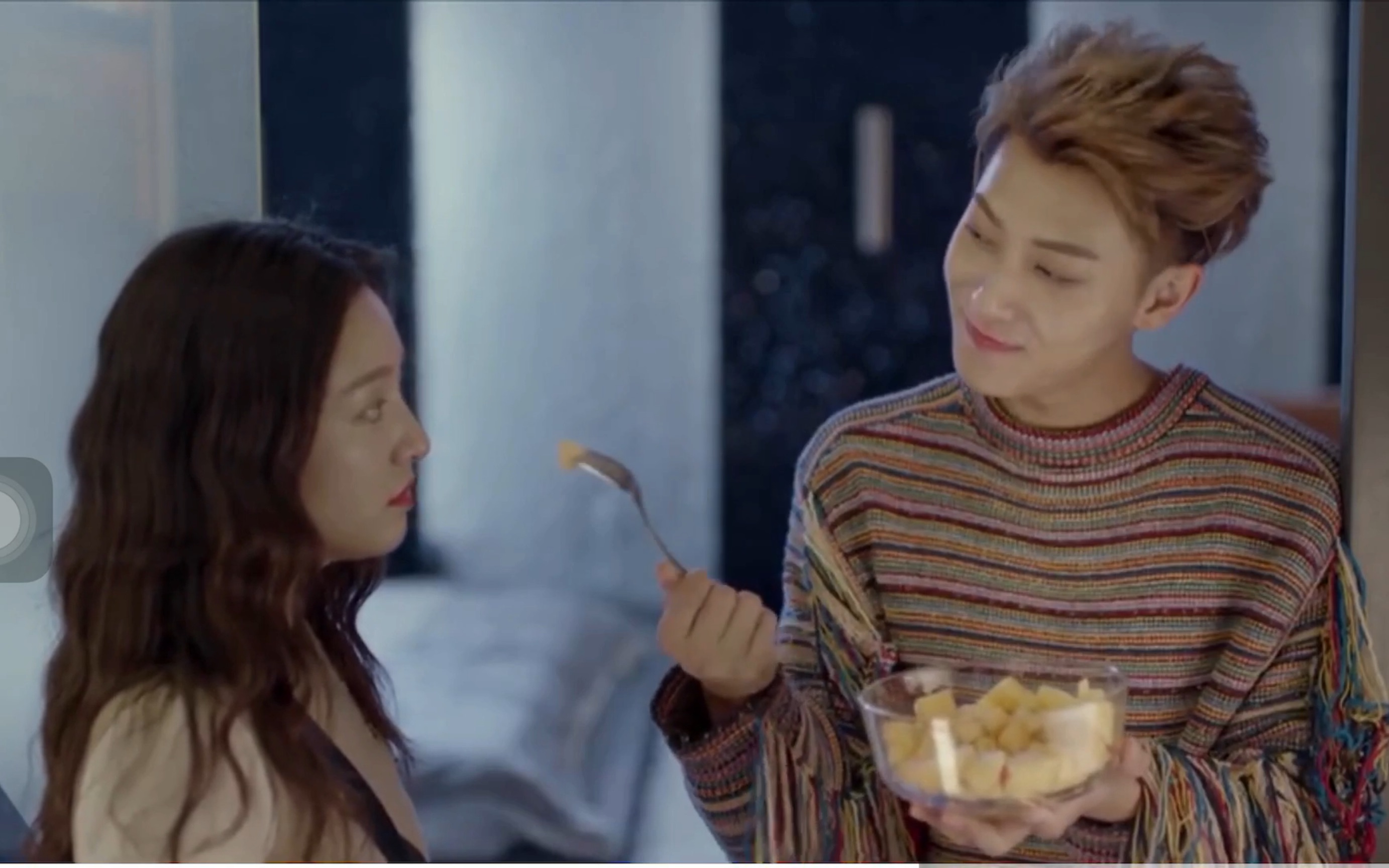 《黄子韬×吴倩》韬韬太可爱了惹!