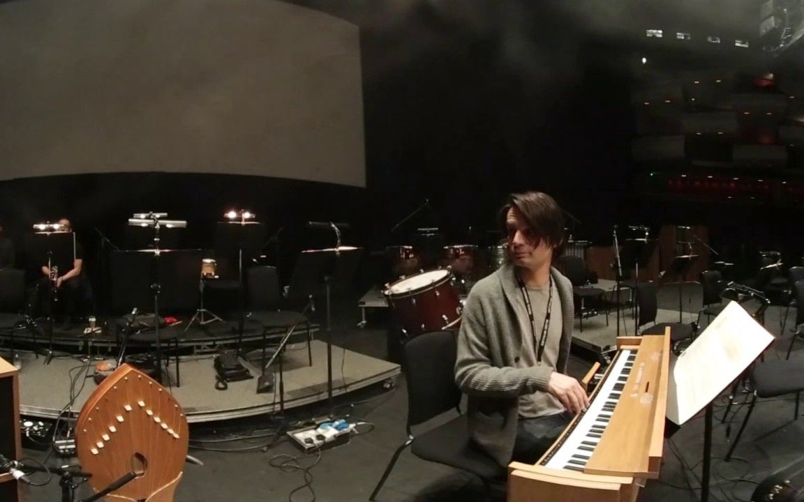 [图]【360°全景】Jonny Greenwood & London Contemporary Orchestra - There Will Be Blood