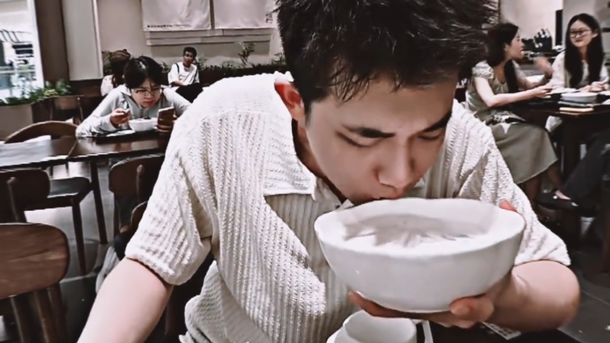 "男生吃糖水这一块"