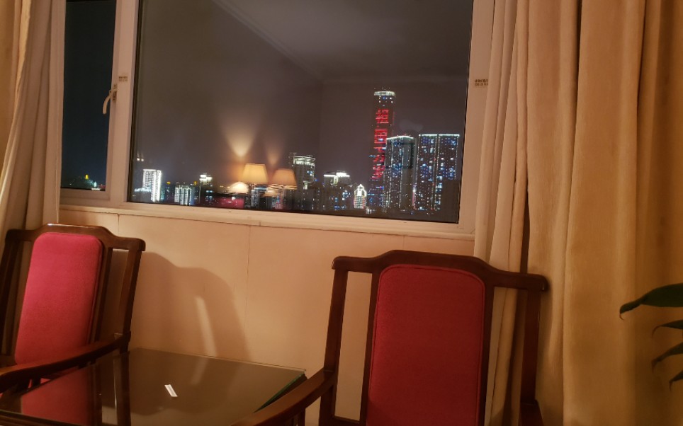 柳州游 | 京都宾馆夜景 祖国万岁 生日快乐 家与国撞个满怀_哔哩哔哩