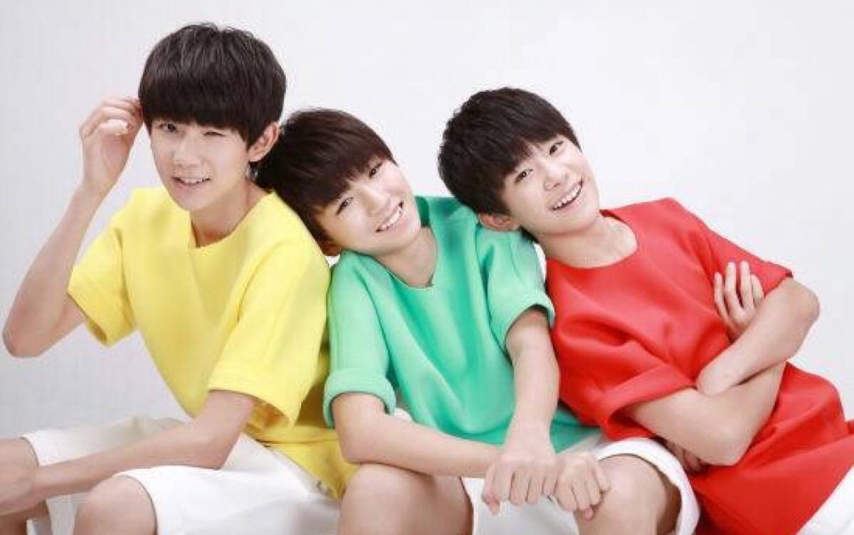 tfboys-同一秒快乐 (快乐大本营20周年主题曲)